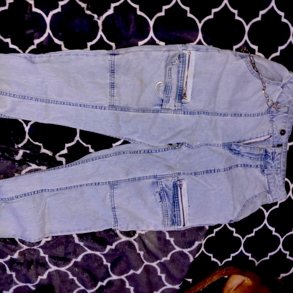 Hot topic jeans